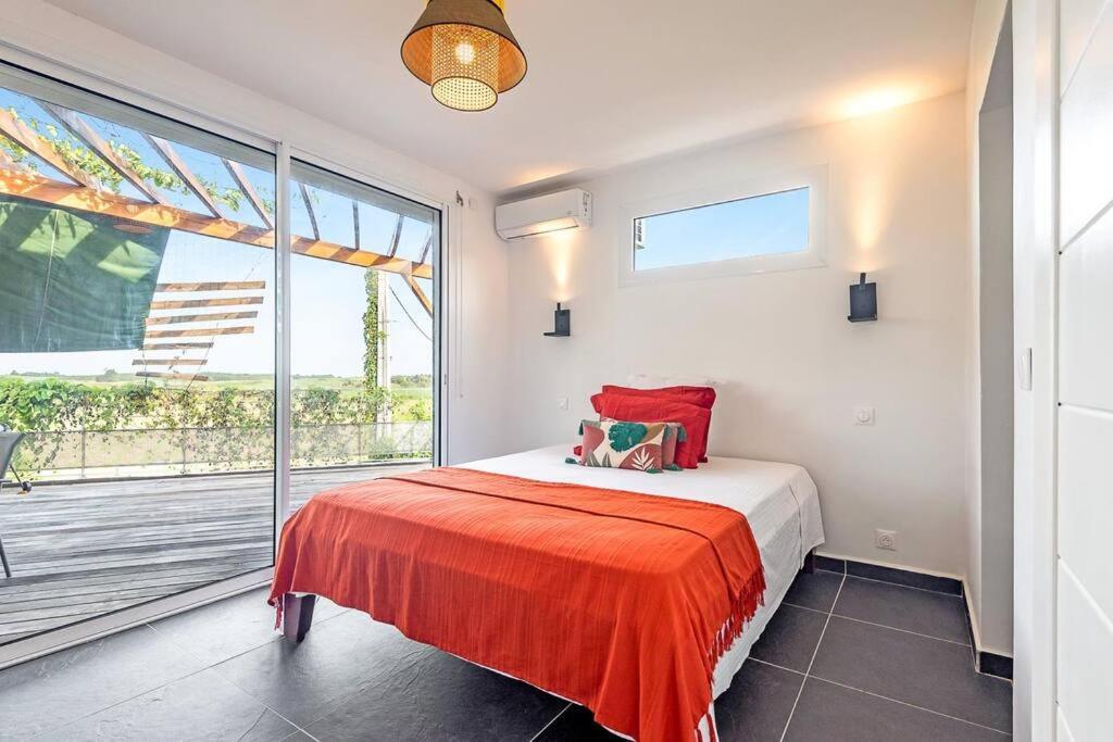 T3 Lumineux Avec Vue Exceptionnelle Et Piscine Oasis De Nature Et Serenite Petit-Canal Exterior foto